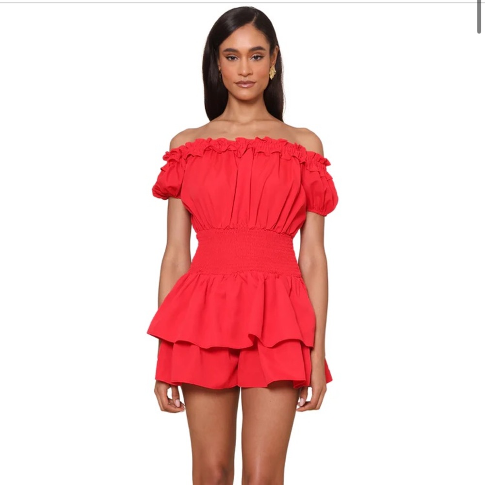 Gab & Kate
Cali Layered Ruffle Romper S